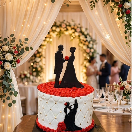 The Silhouette of Love Wedding Cake
